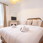 Appartement Gustave Eiffel - *
