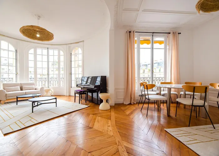 Apartamento Gustave Eiffel - *