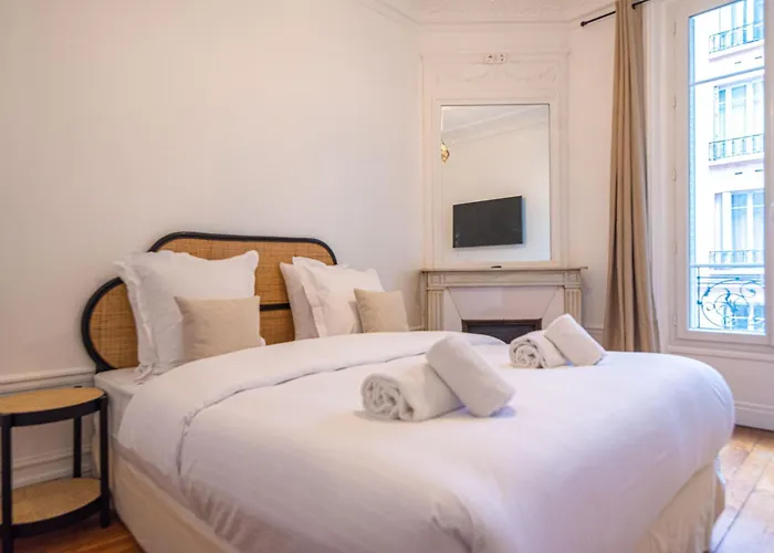 Apartamento Gustave Eiffel - *